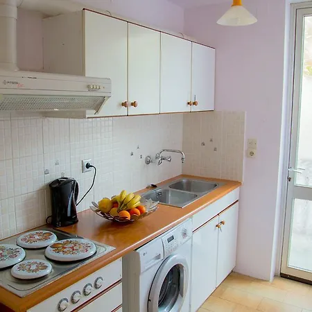 Mikra Apartmanhotel